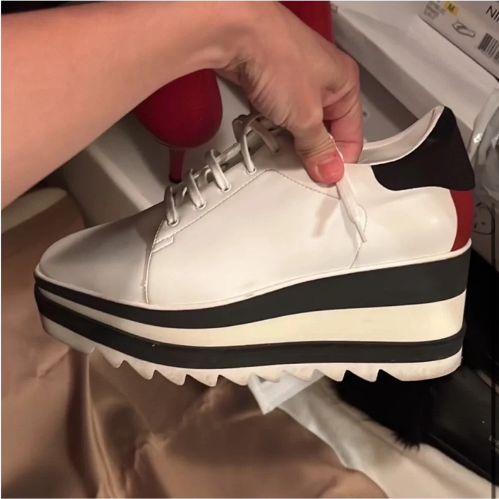 Stella McCartney Sneak Elyse Platform Sneakers